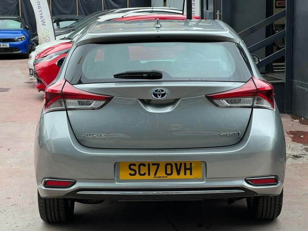Toyota Auris 1.8L Excel Blue #9
