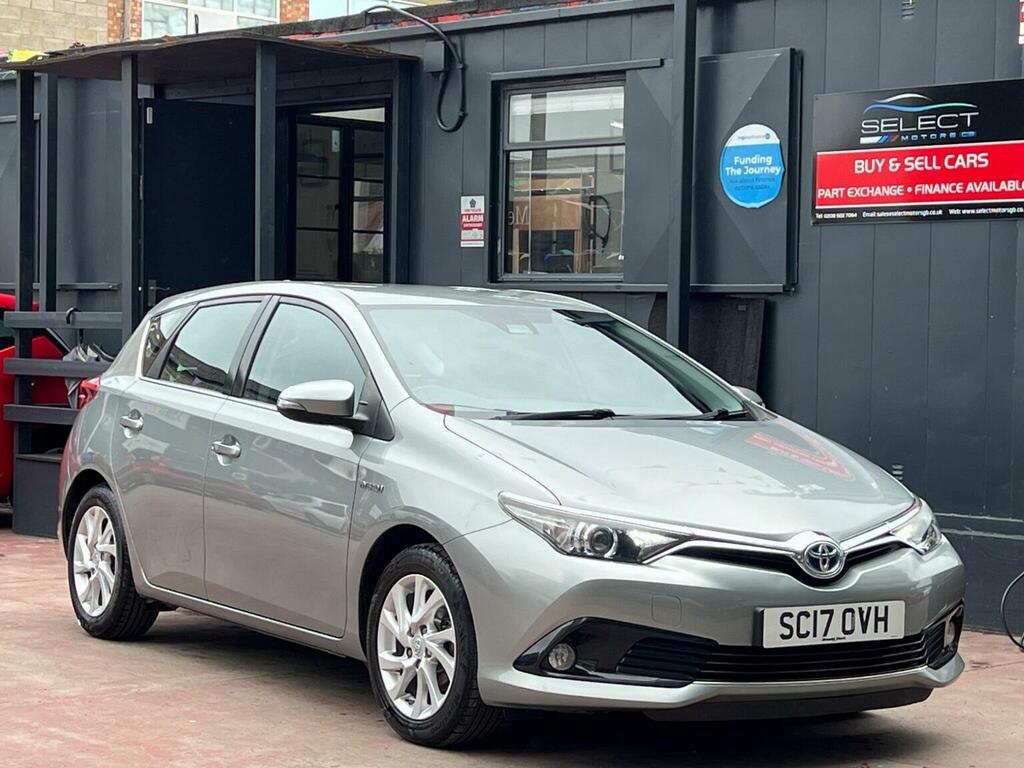 Toyota Auris 1.8 Vvt-h Business Edition Cvt Euro 6 Ss S Grey