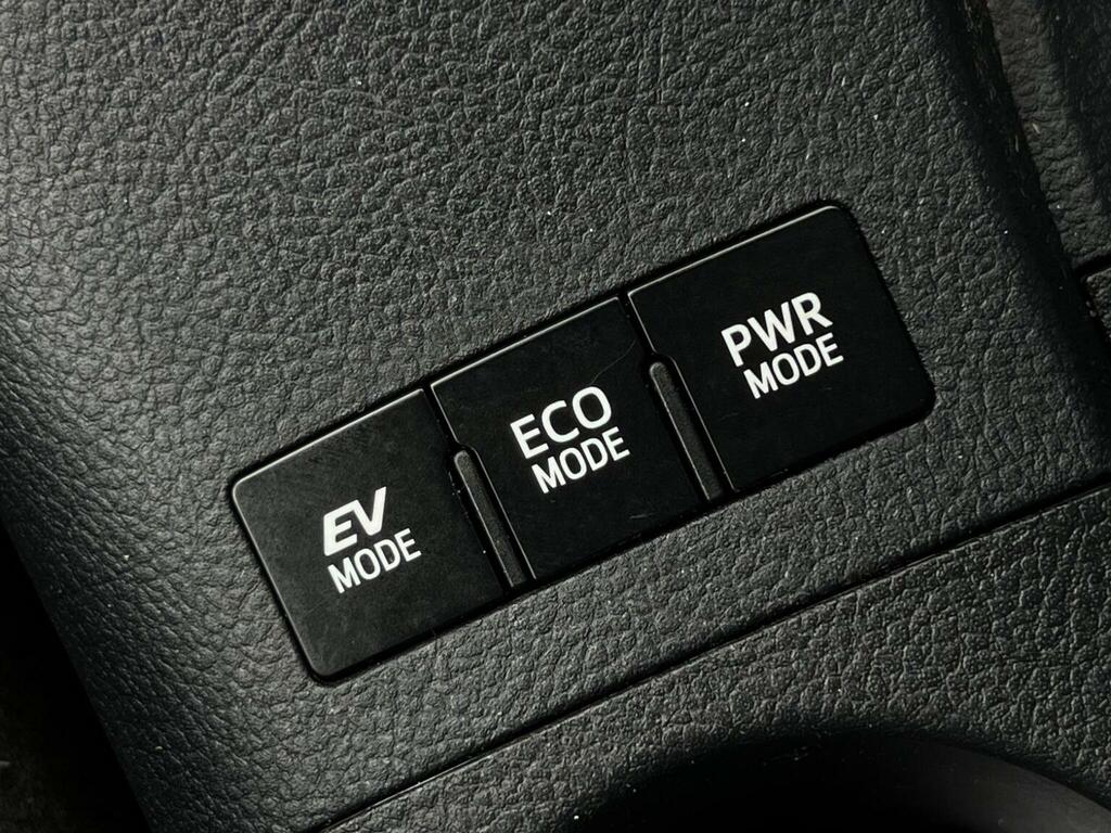 Toyota Auris 1.8L Excel Blue #32