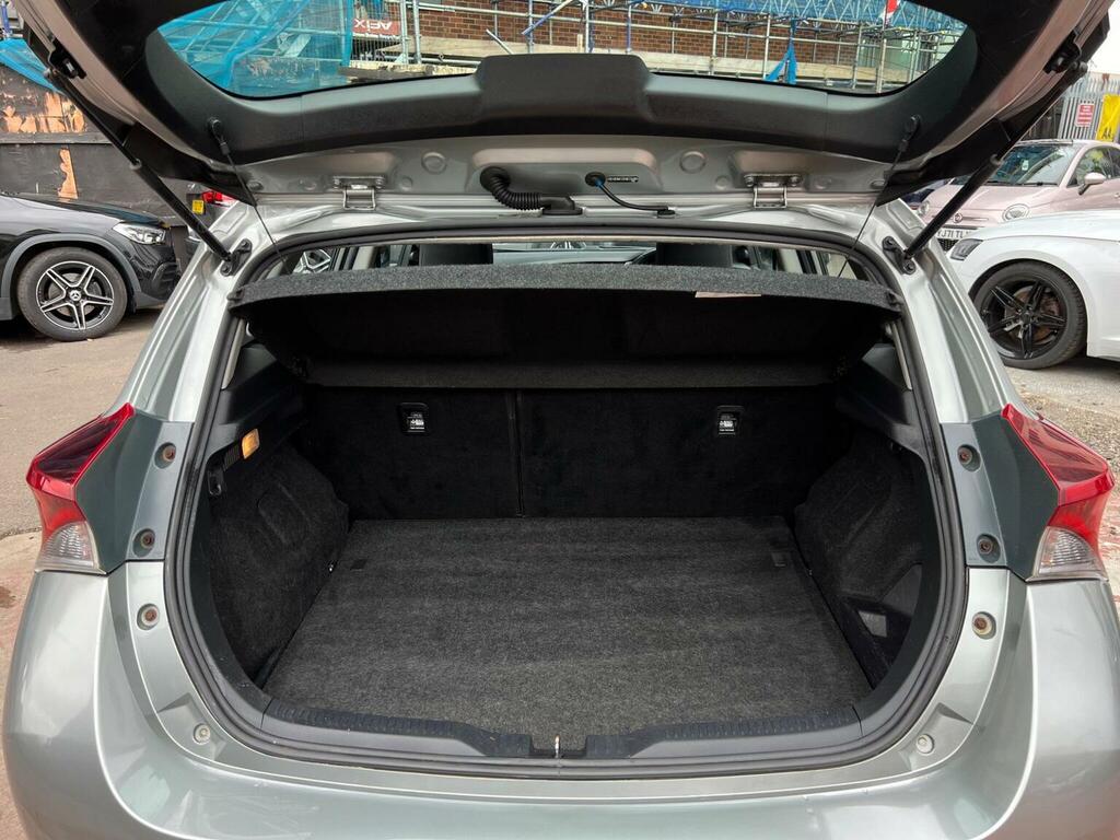 Toyota Auris 1.8L Excel Blue #50