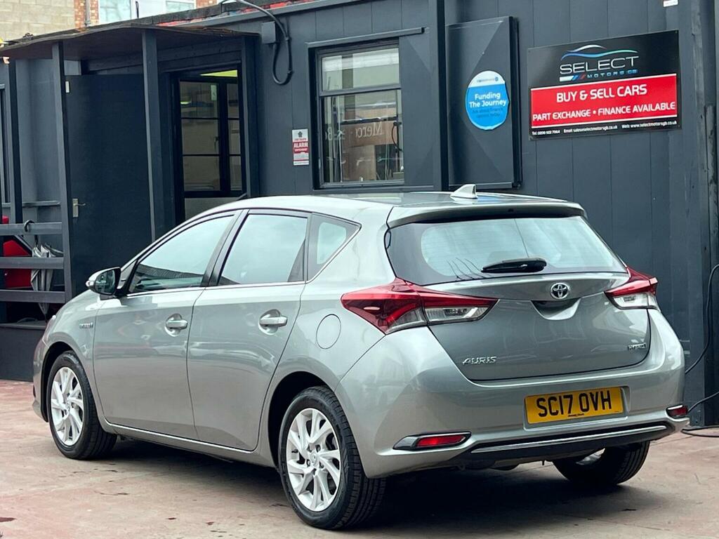Toyota Auris 1.8L Excel Blue #7