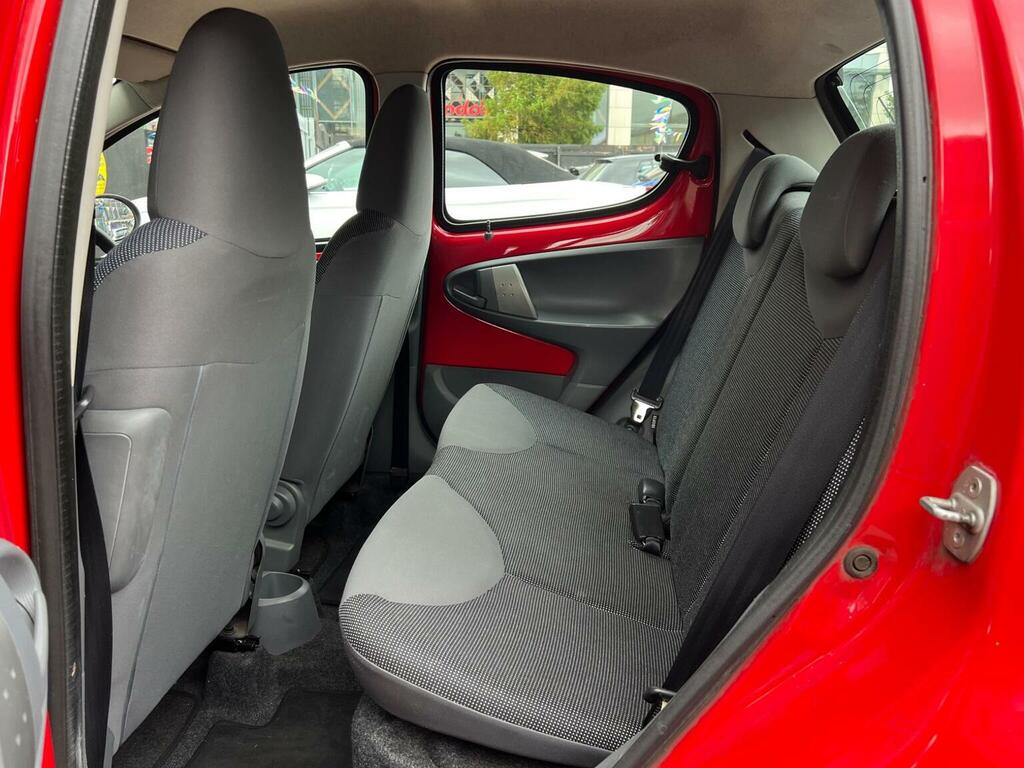 Peugeot 107  Black #17