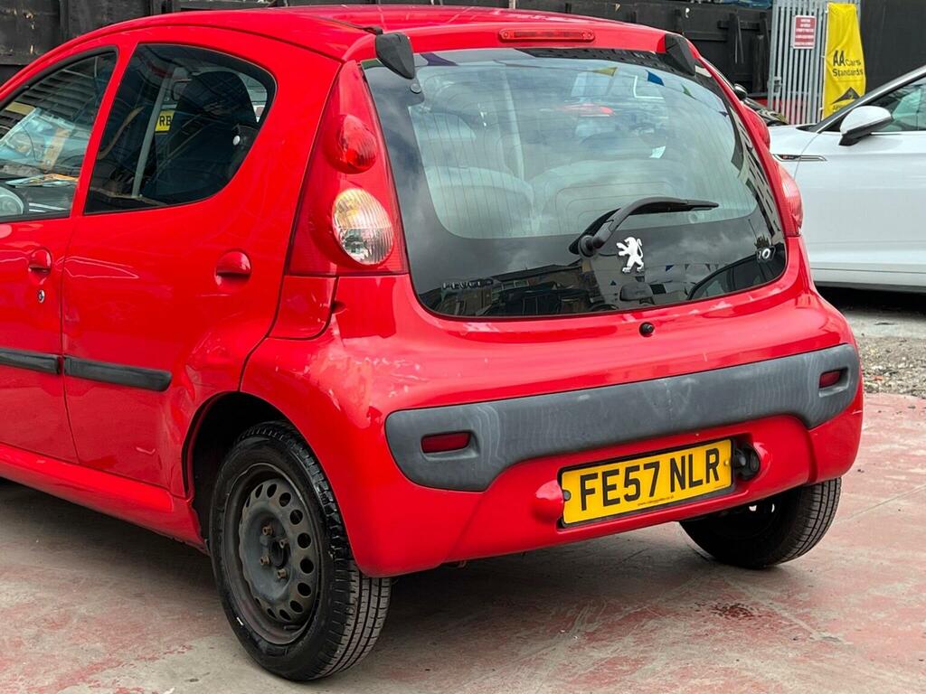 Peugeot 107  Black #7