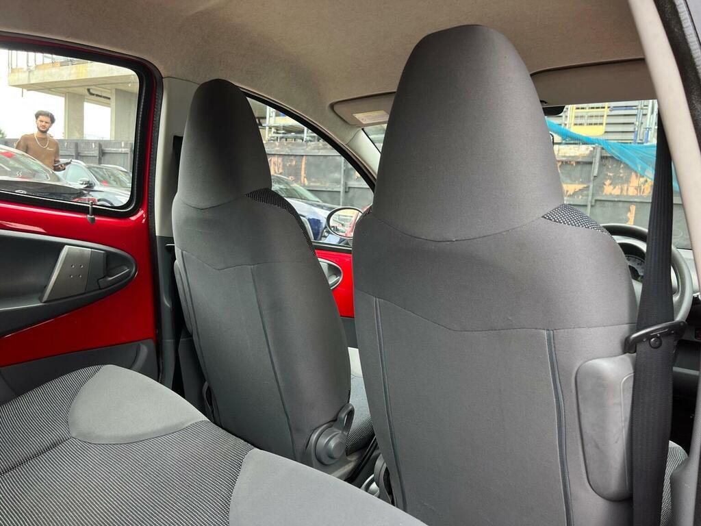 Peugeot 107  Black #20