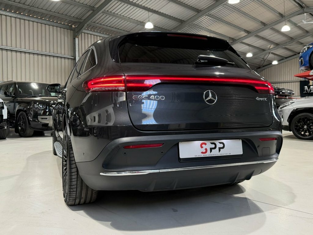 Mercedes-Benz EQC Eqc 400 80Kwh Amg Line Premium Plus Suv Elec Grey #4