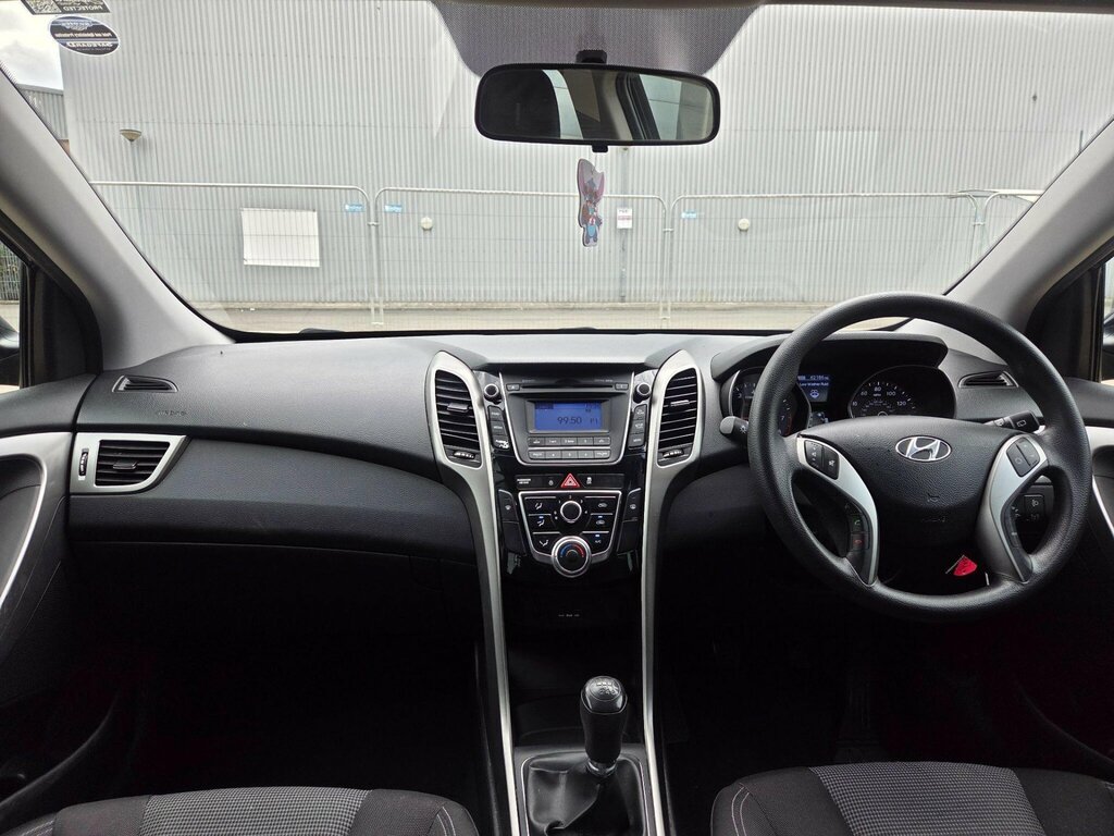 Hyundai I30 1.4 Classic Euro 5 Black #4