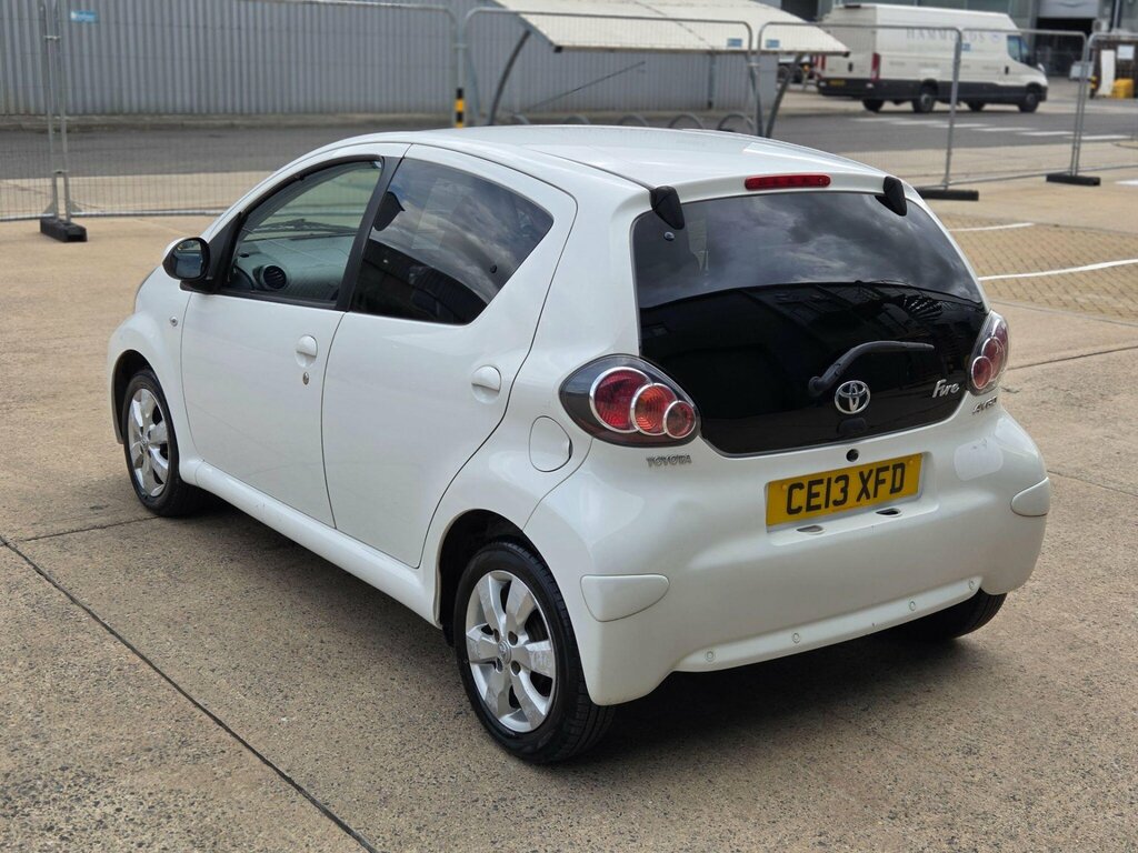 Toyota Aygo 1.0 Vvt-i Fire Multimode White #13