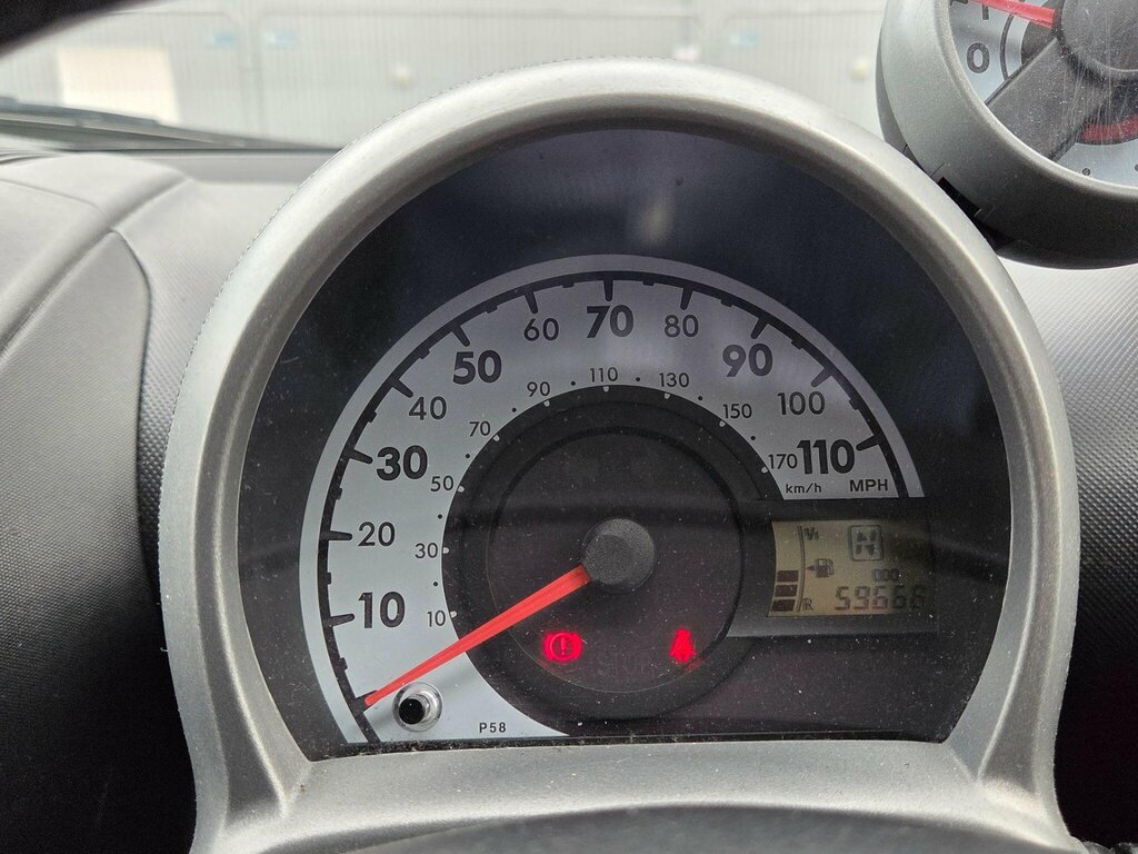 Toyota Aygo 1.0 Vvt-i Fire Multimode White #28