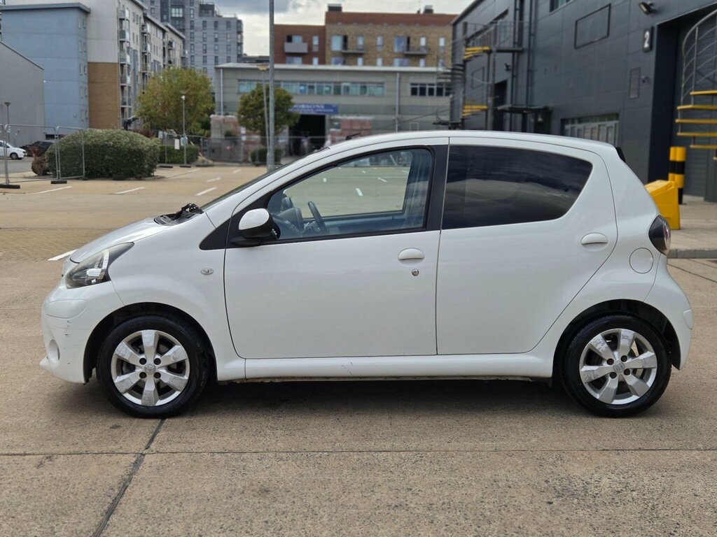 Toyota Aygo 1.0 Vvt-i Fire Multimode White #38