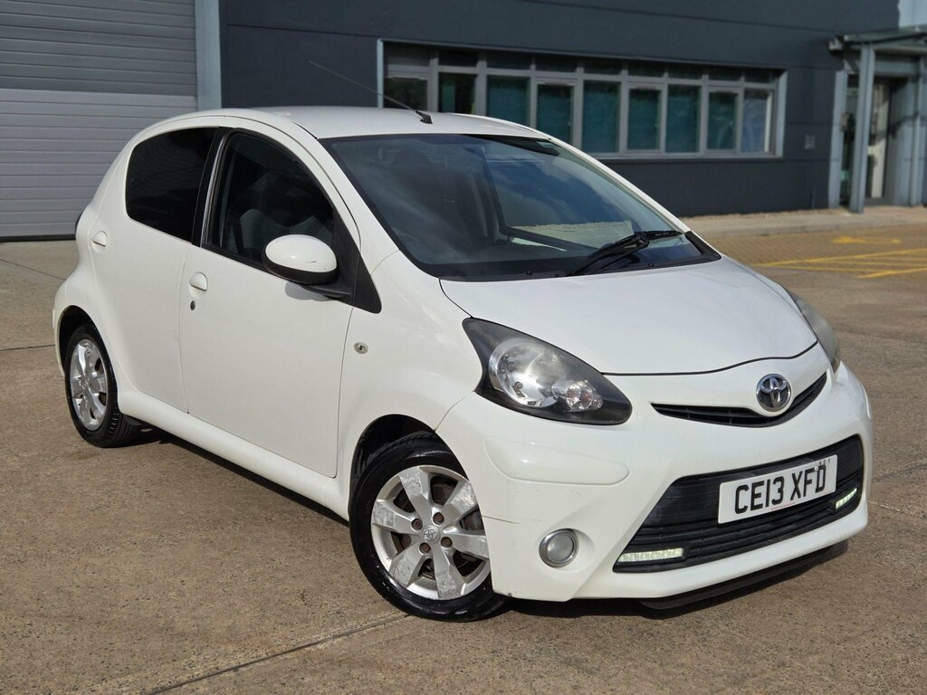 Toyota Aygo 1.0 Vvt-i Fire Multimode White #1
