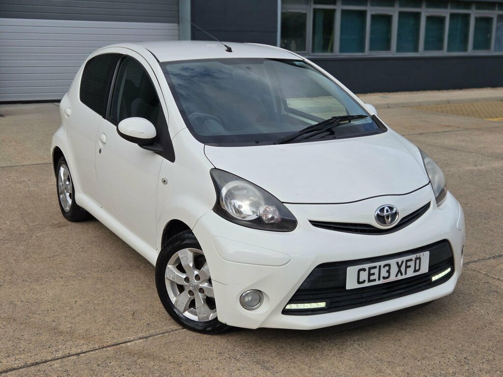 Toyota Aygo 1.0 Vvt-i Fire Multimode White #5