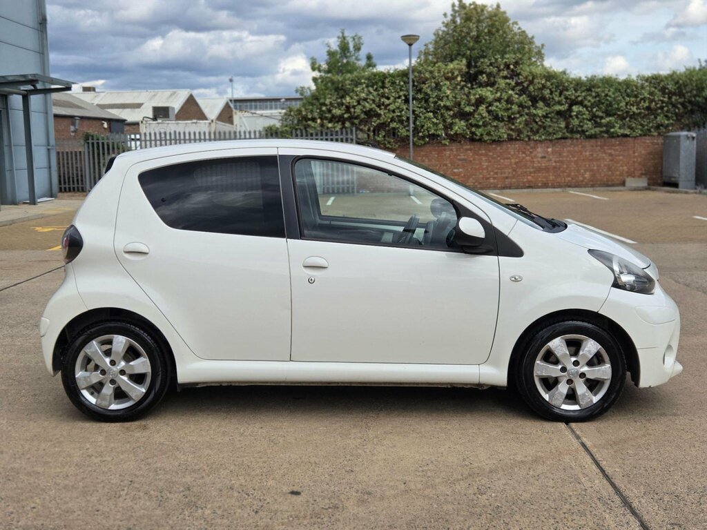 Toyota Aygo 1.0 Vvt-i Fire Multimode White #10