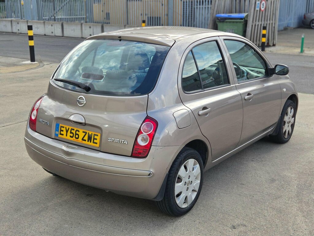 Nissan Micra 1.2 16V Spirita Beige #4
