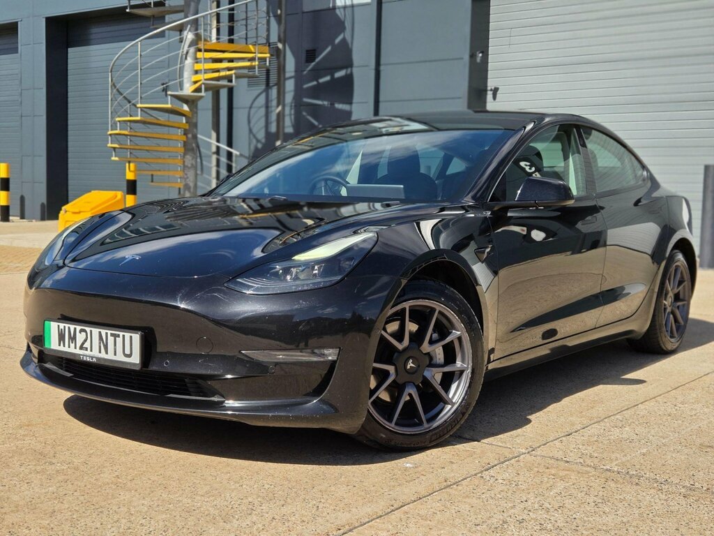 Tesla Model 3 Standard Range Plus Saloon Rwd White #10