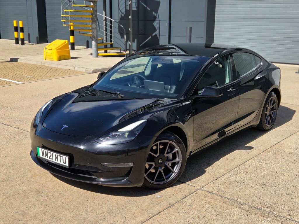 Tesla Model 3 Standard Range Plus Saloon Rwd White #8