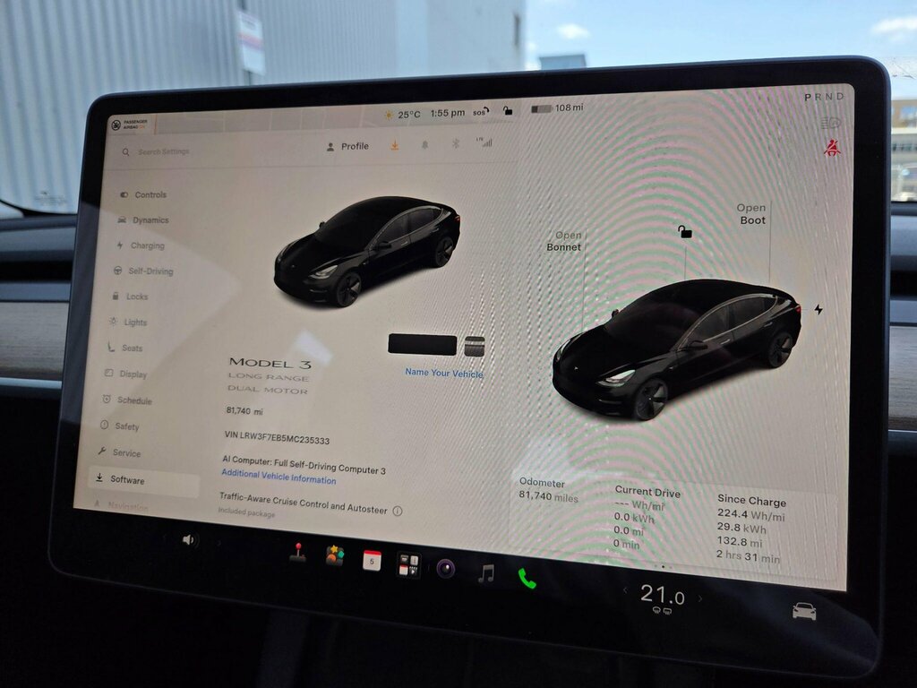 Tesla Model 3 Standard Range Plus Saloon Rwd White #36