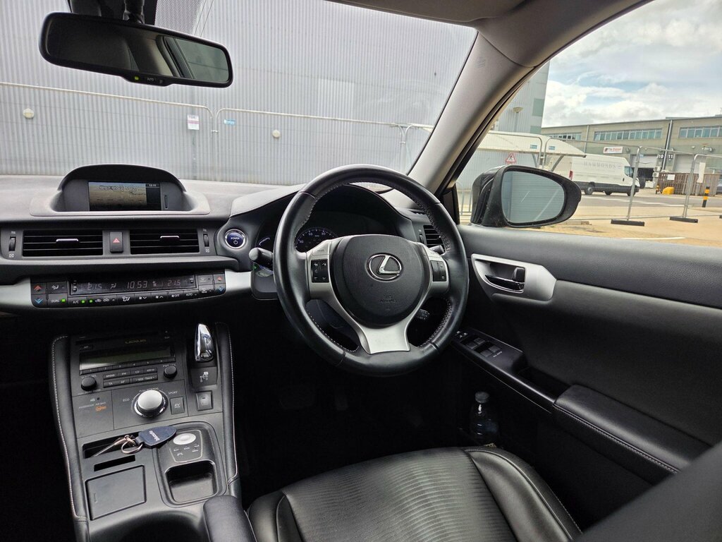 Lexus CT 200H 1.8 Se-l Cvt Blue #24