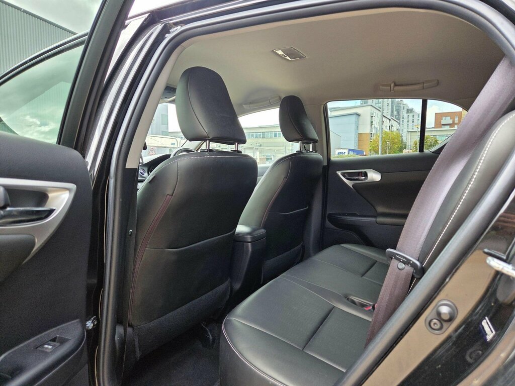 Lexus CT 200H 1.8 Se-l Cvt Blue #28