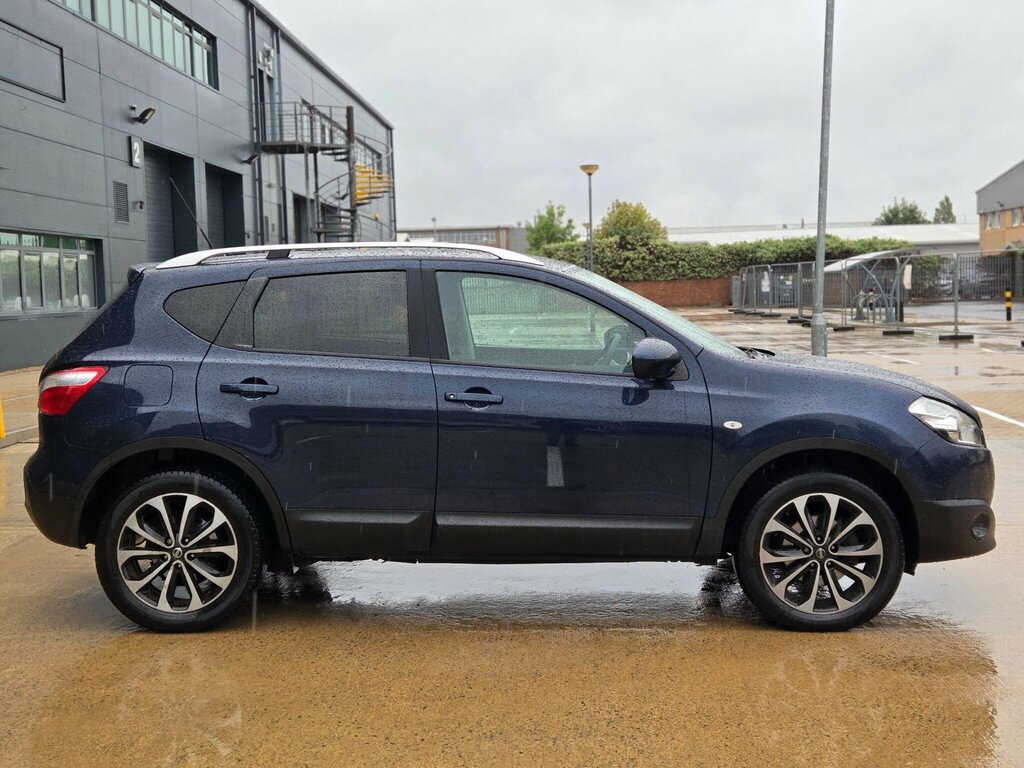 Nissan Qashqai Acenta Black #9