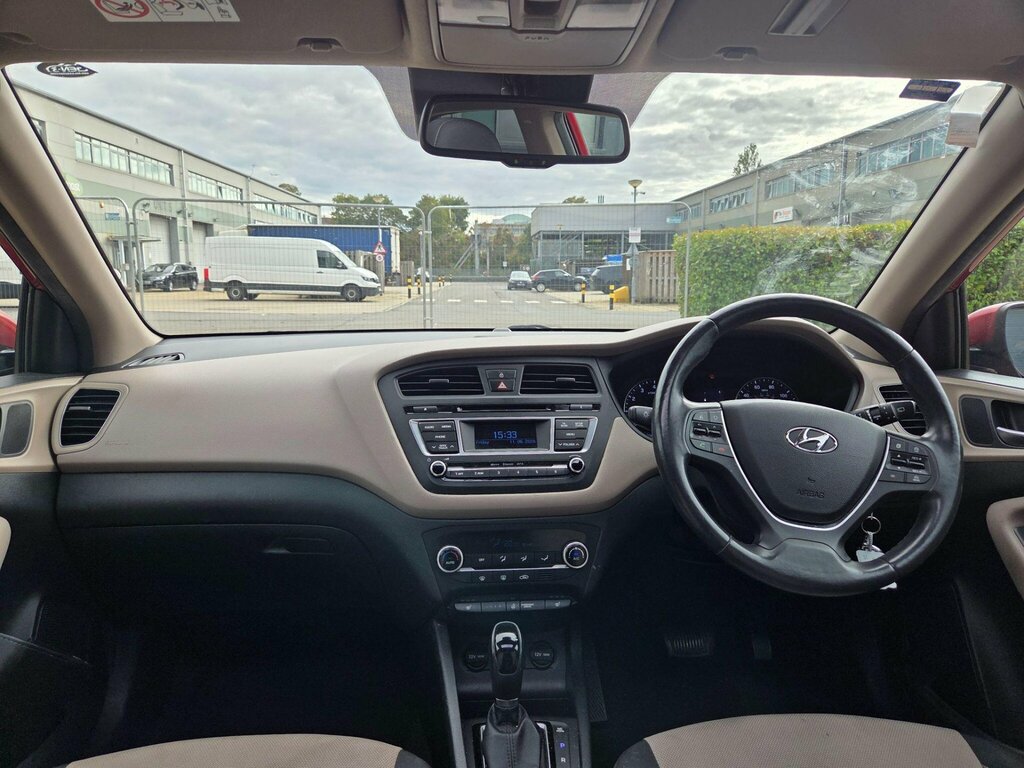 Hyundai I20 1.4 Premium Se Euro 6 Red #4