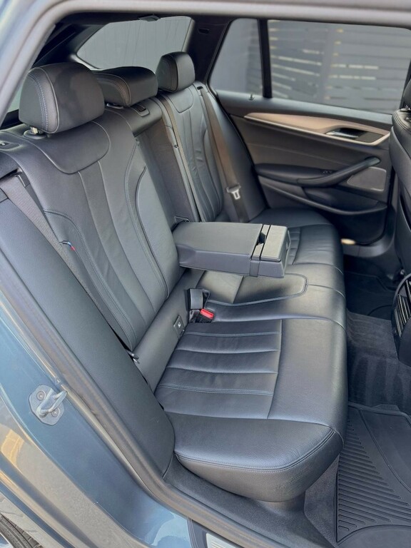 BMW 5 Series #16