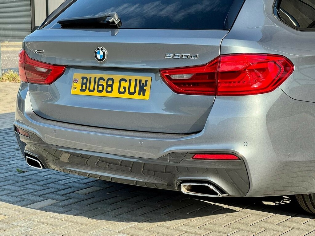 BMW 5 Series #23
