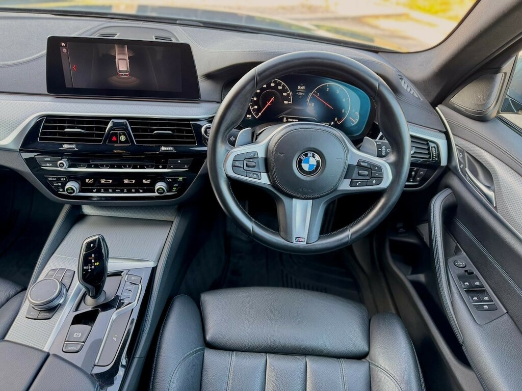 BMW 5 Series #8