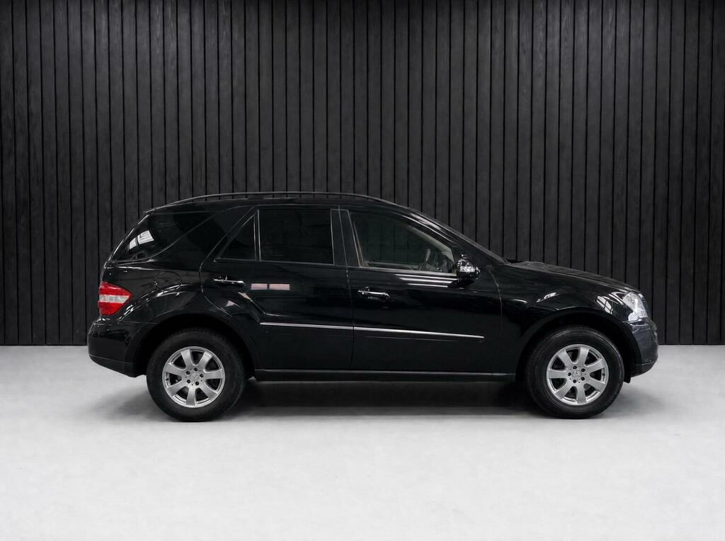 Mercedes-Benz M Class Silver #9