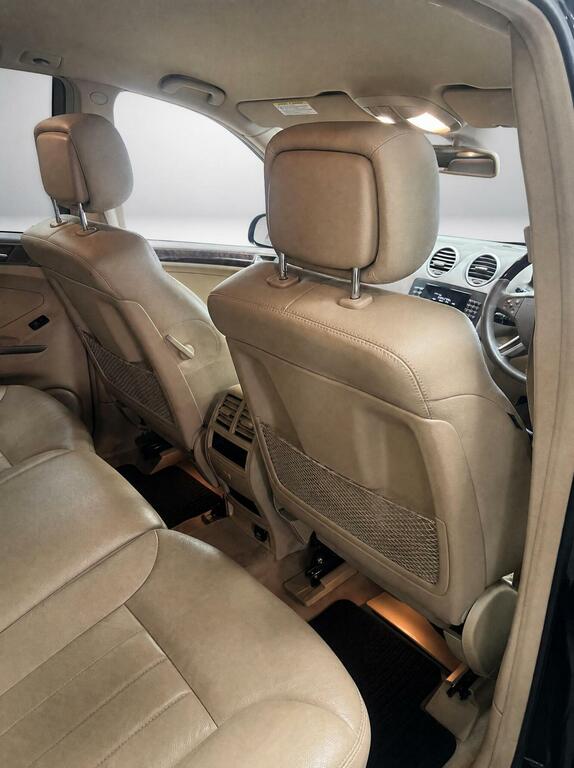 Mercedes-Benz M Class Silver #16
