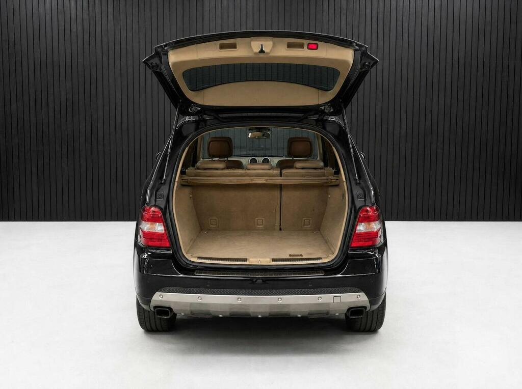 Mercedes-Benz M Class Silver #7