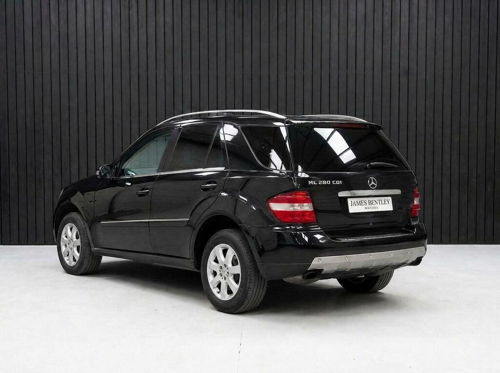 Mercedes-Benz M Class 3.0 Ml280 Cdi Se Black #4