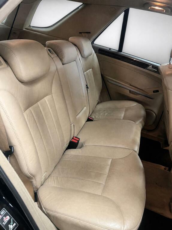 Mercedes-Benz M Class Silver #15