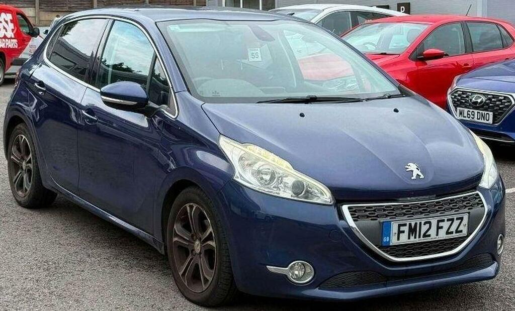 Peugeot 208 1.6 E-hdi Allure Euro 5 Ss Blue