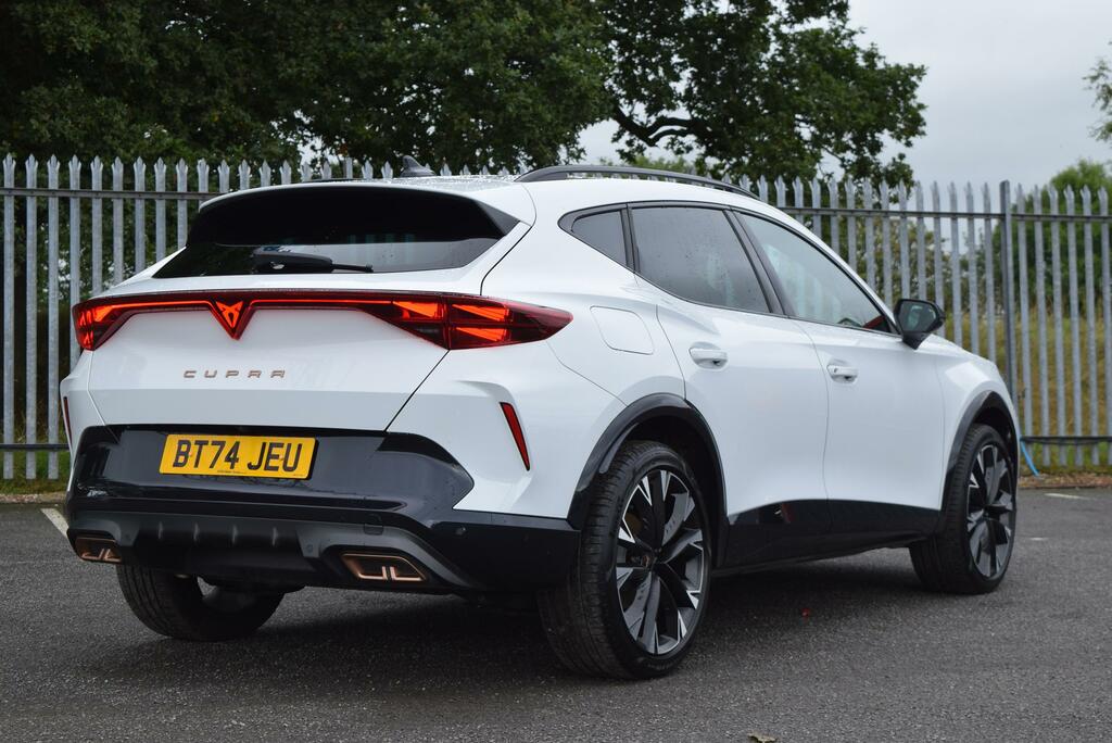 Cupra Formentor 1.5 Ehybrid 204 V2 Dsg White #4