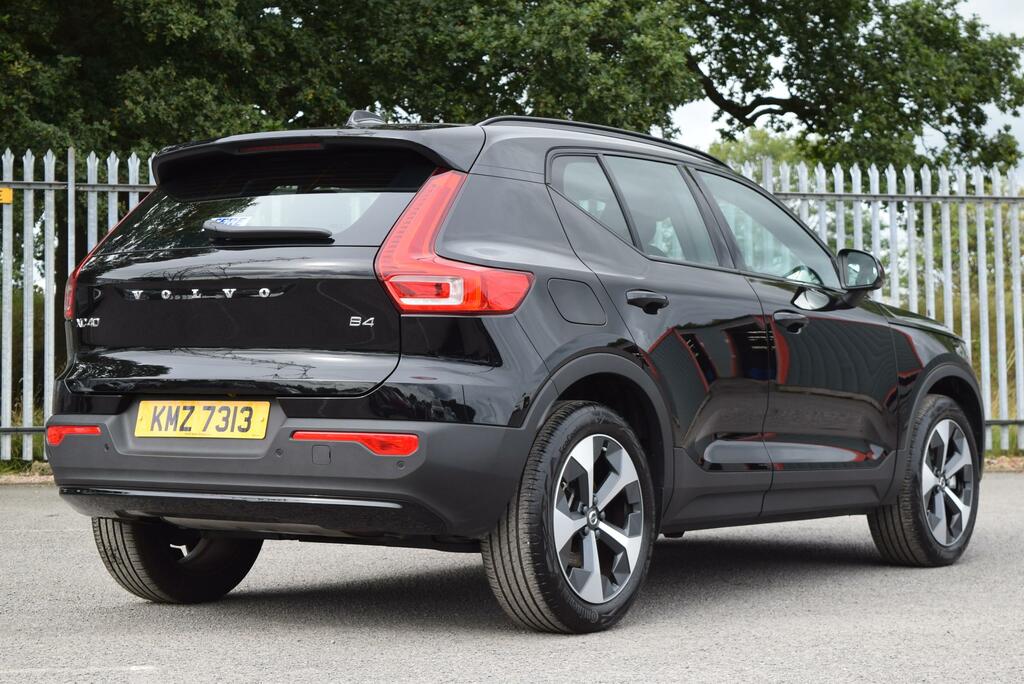 Volvo XC40 2.0 B4p Plus Dark KMZ7313 Black #4