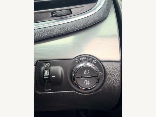 Vauxhall Mokka S White #27
