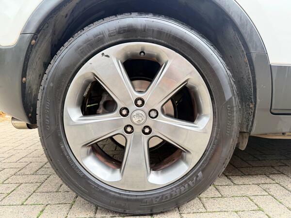 Vauxhall Mokka S White #34