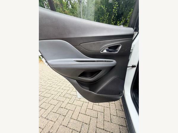 Vauxhall Mokka S White #30