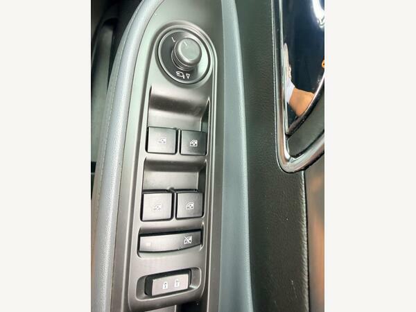 Vauxhall Mokka S White #26