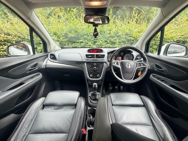 Vauxhall Mokka S White #12