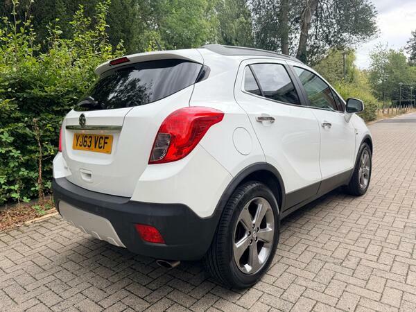 Vauxhall Mokka S White #10