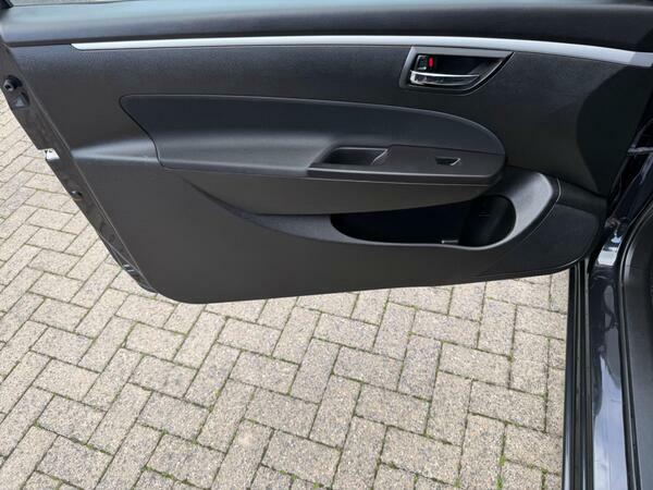 Suzuki Swift Sz2 5-Door Grey #23
