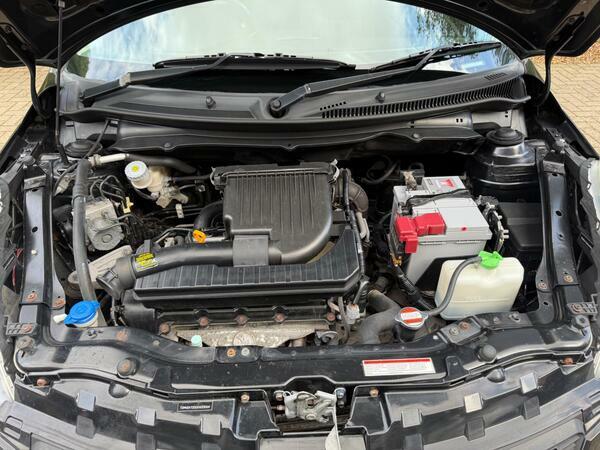 Suzuki Swift Sz2 5-Door Grey #25