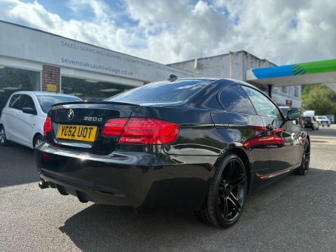 BMW 3 Series 2.0 320D Sport YC62UOT Black #4