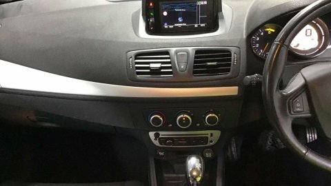 Renault Megane 1.5 Dci Dynamique Tomtom Hatchback Manu Silver #20