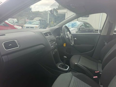 Volkswagen Polo Hatchback Black #10