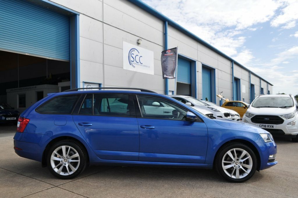 Skoda Octavia 1.4L Se L HJ67HDU Blue #4