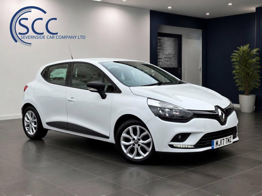 Renault Clio 1.5L Play White