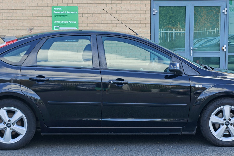 Ford Focus Focus Zetec Climate T Silver #6