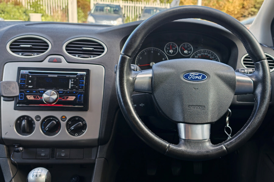 Ford Focus Focus Zetec Climate T Silver #29